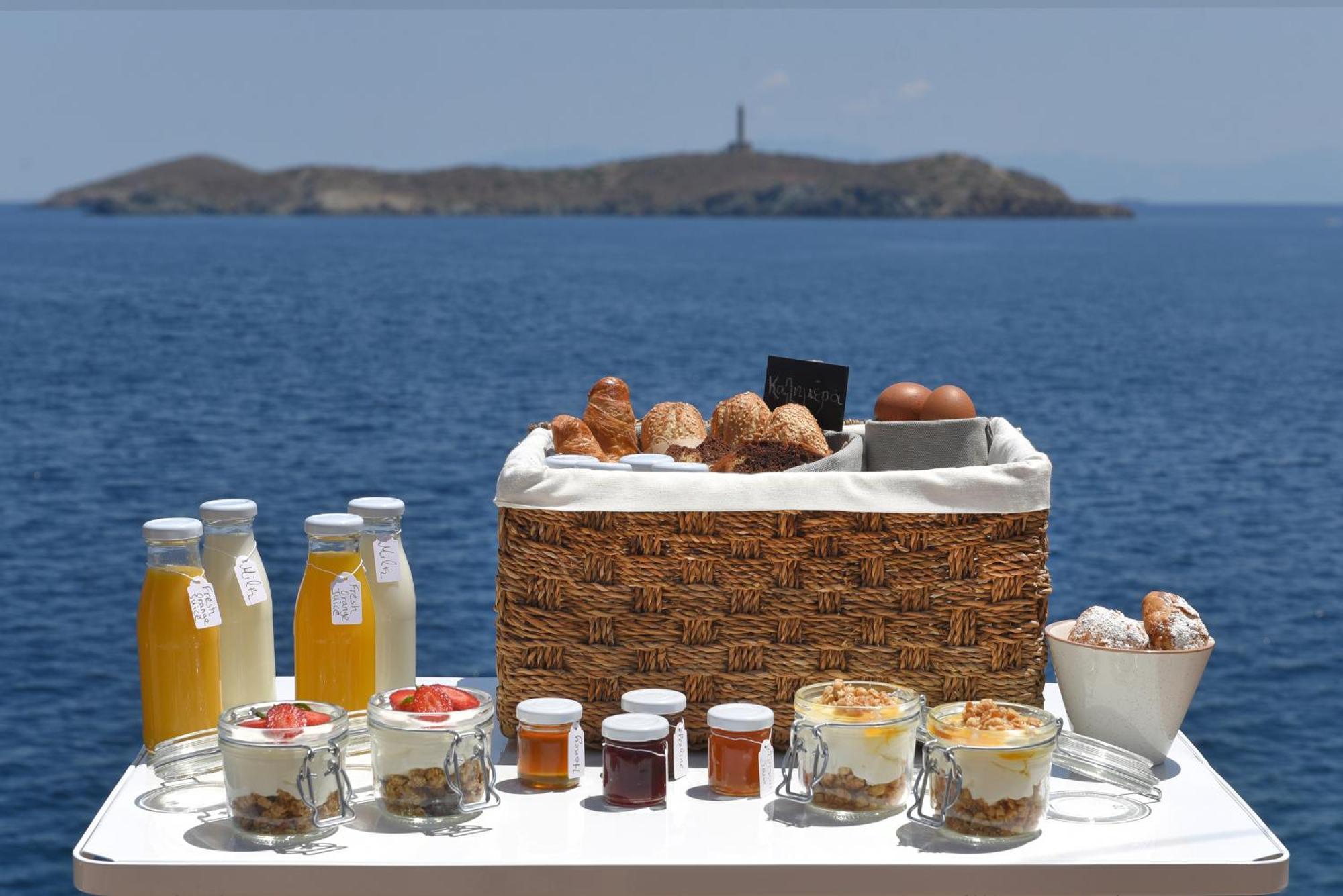 Anaya Suites Ермополи Екстериор снимка
