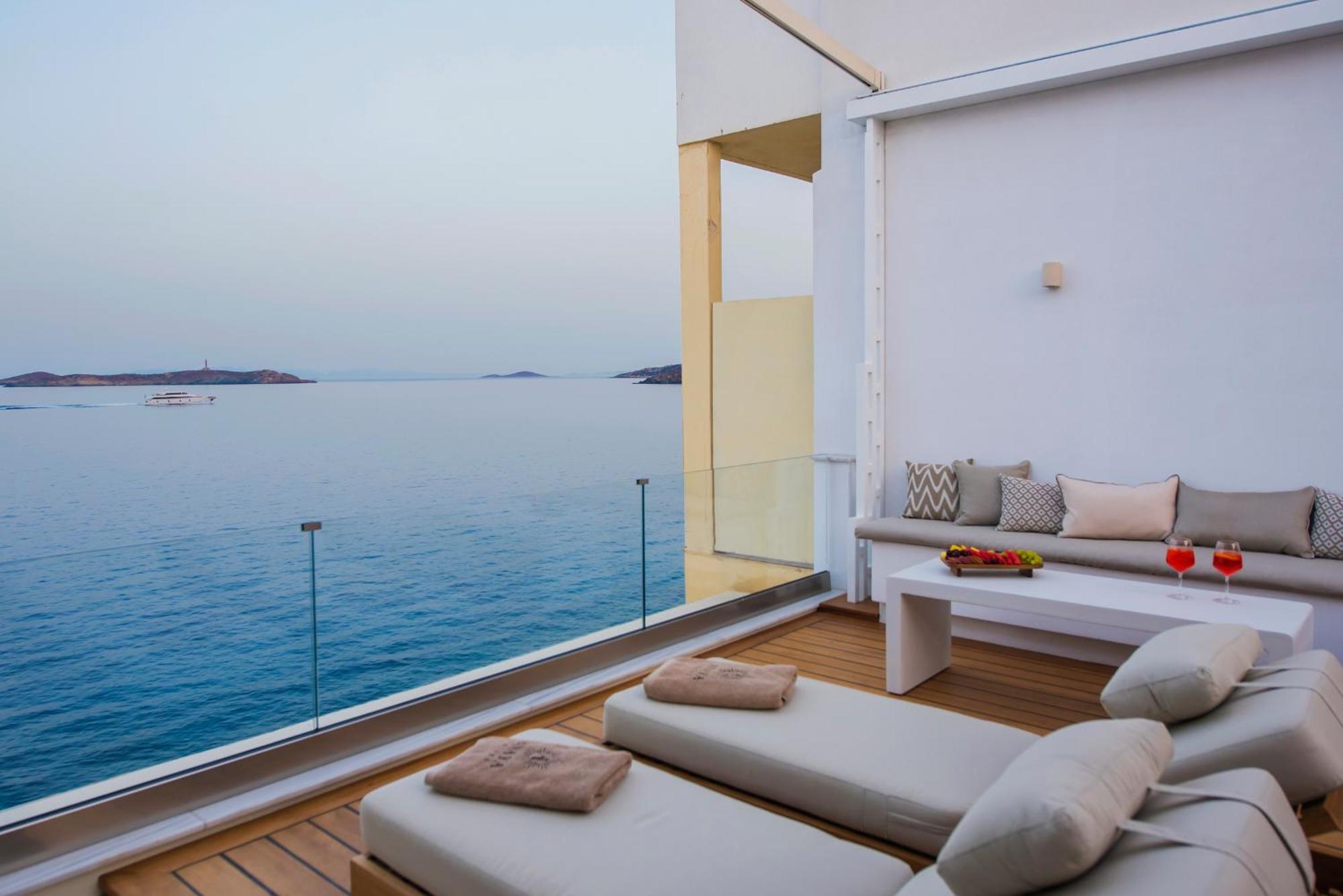 Anaya Suites Ермополи Екстериор снимка